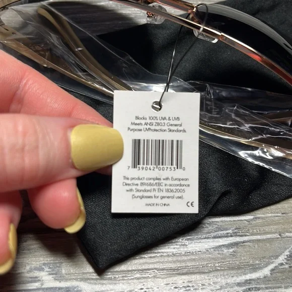 New Sunglasses - Picture 9 of 9